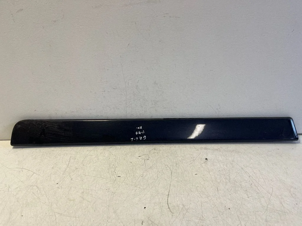 Rear door trim (molding) – Volvo V70 (2000-2004)