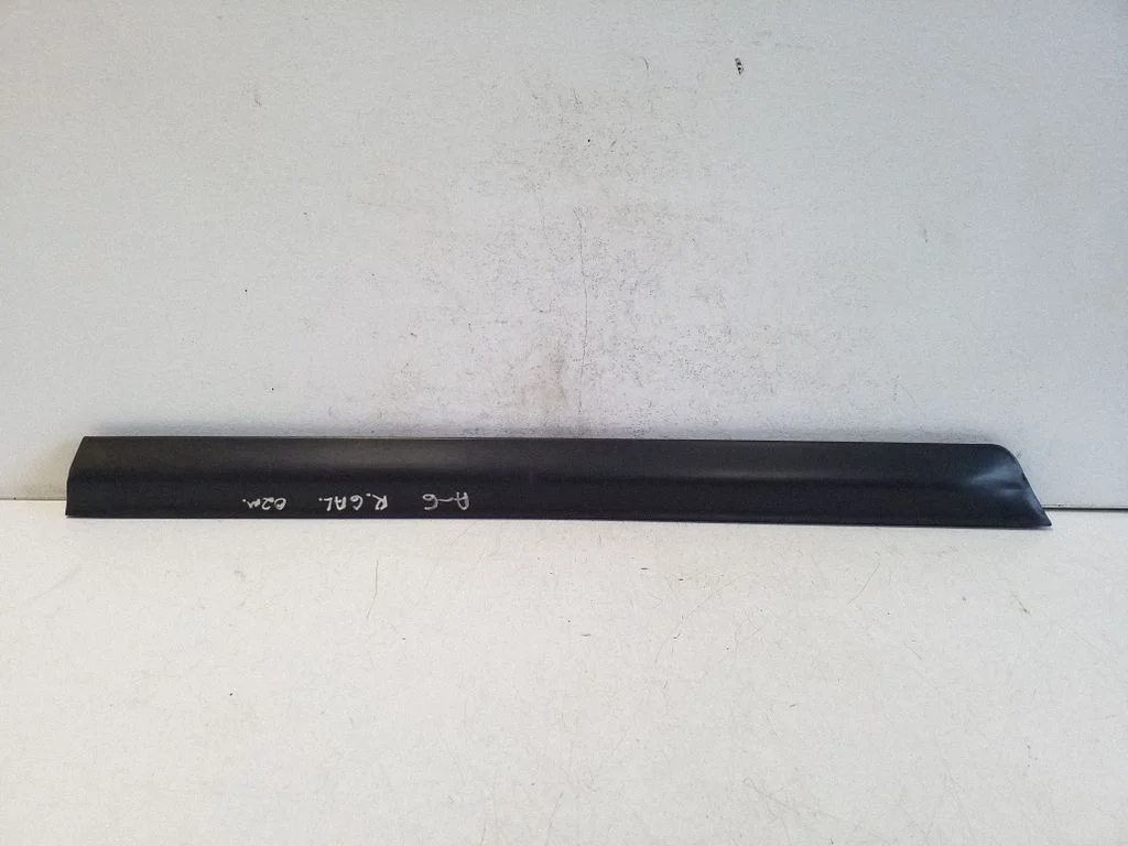 Tagaukse liist (mold) – Audi A6 Allroad C5 (1999-2005)