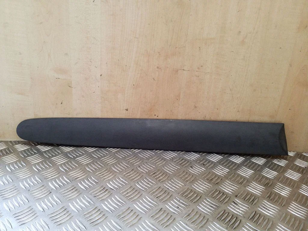 Tagaukse liist (mold) – Renault Scenic I (1996-2003)