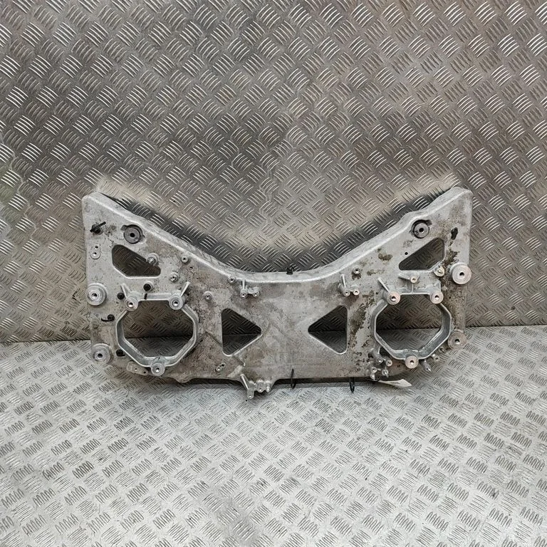Other body part – Polestar 2 (2020-)