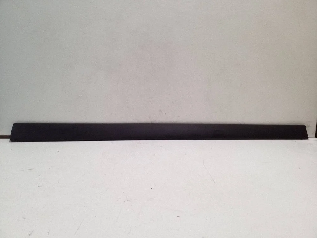Front door trim (molding) 96886773 – Chevrolet Orlando (2011-)