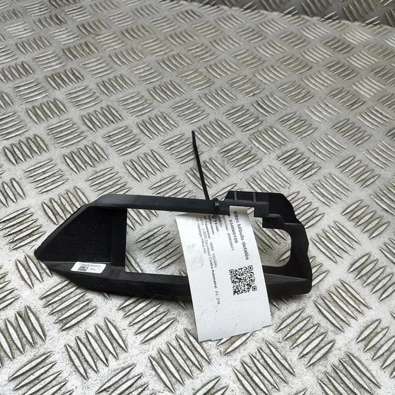Muu kereosa 8085692