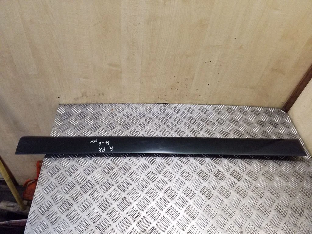 Front door trim (molding) 4A0853952A