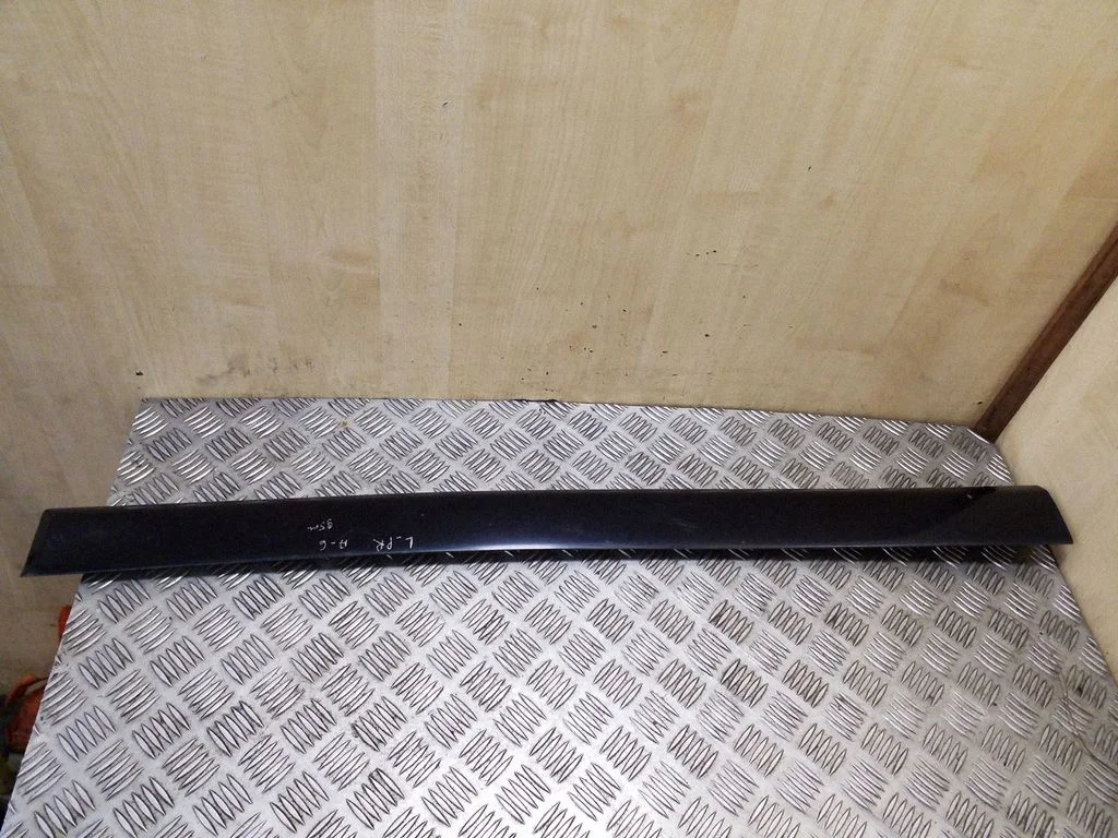 Front door trim (molding) 4A0853951A