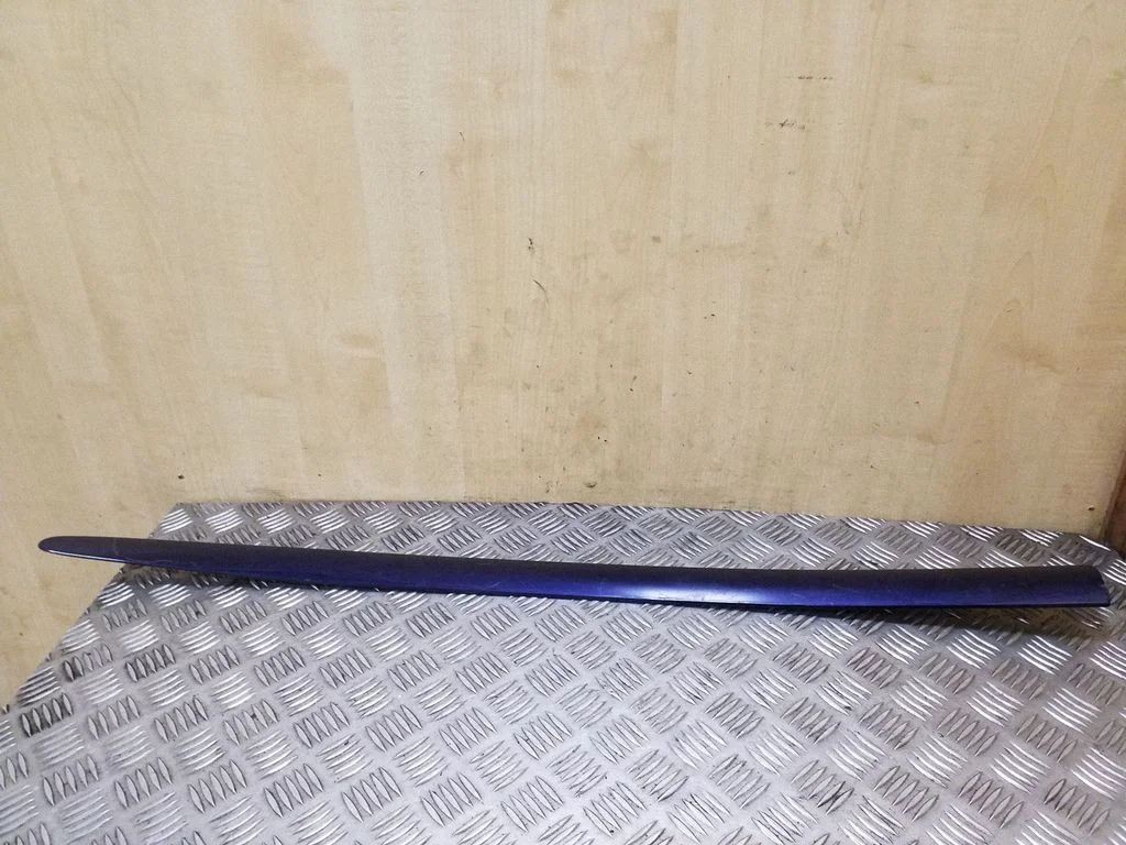 Front door trim (molding) – right