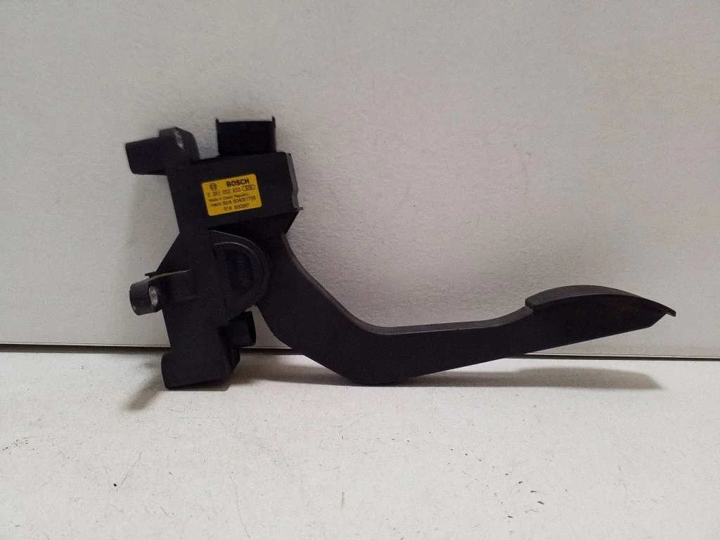 Gaasipedaal 0281002633 – Iveco Daily 6th gen (2014-)