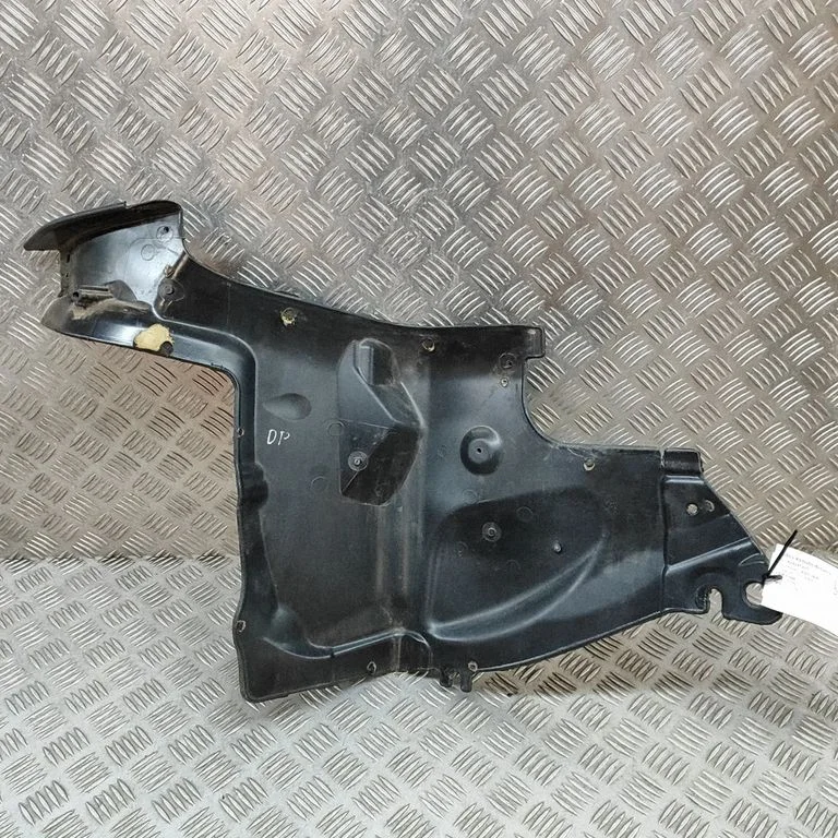 Muu kereosa A1666209000