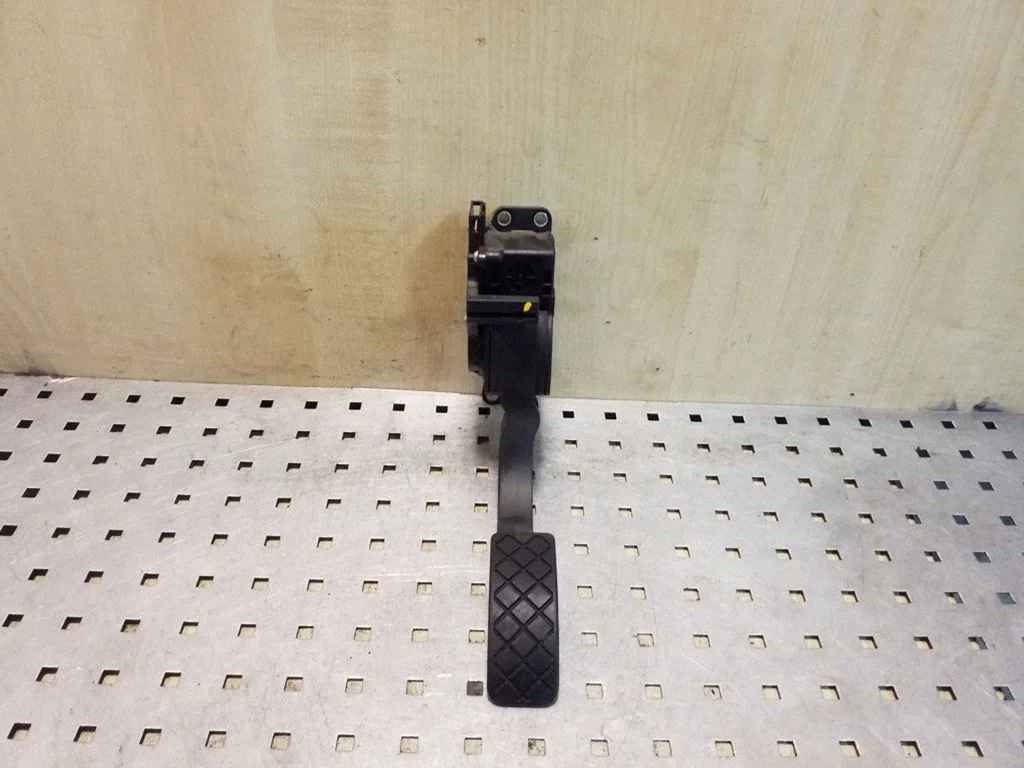 Accelerator throttle pedal 0280755063506