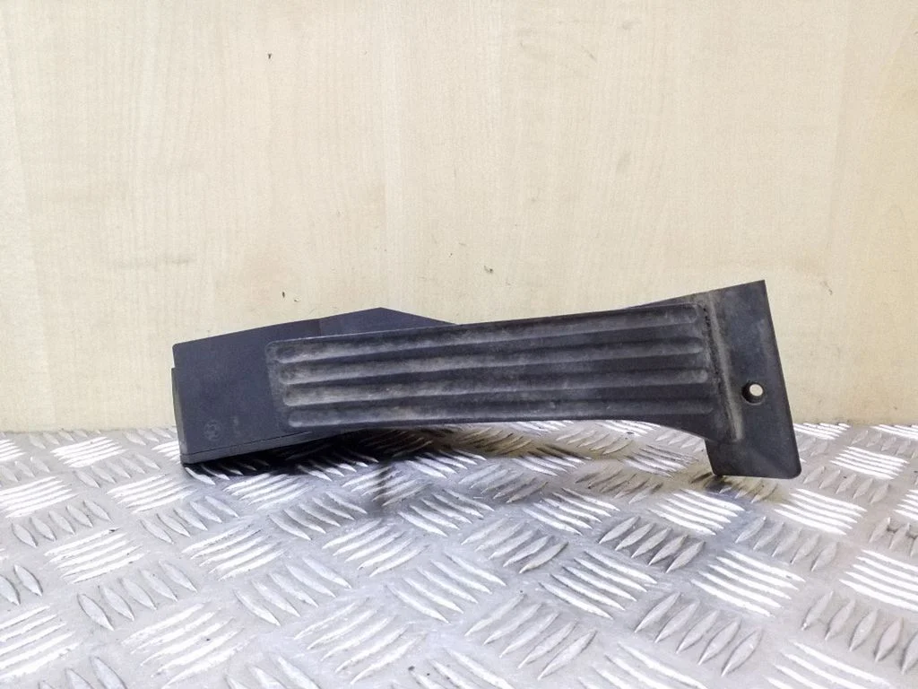 Accelerator throttle pedal 3542676693