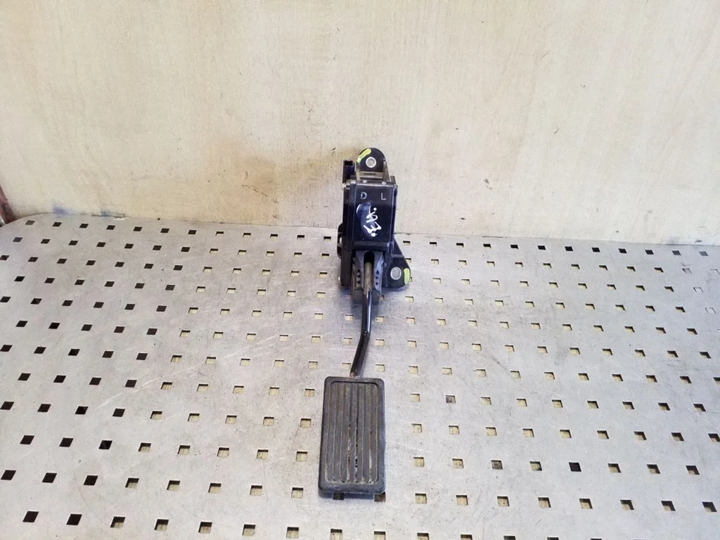 Akceleratoriaus pedalas
