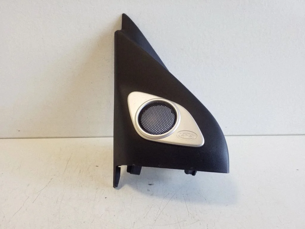 Välispeegli plastkate – vasak