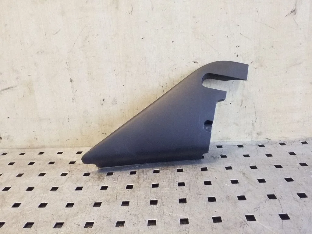 Plastic wing mirror trim cover 5L0837973