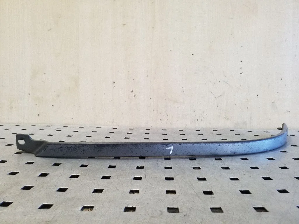 Under headlight/headlamp trim 8A0853207A