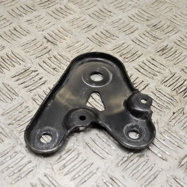 Inna część karoserii 104457600B