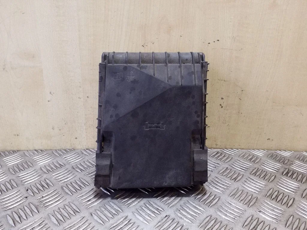 Fuse box cover 1K0937132F