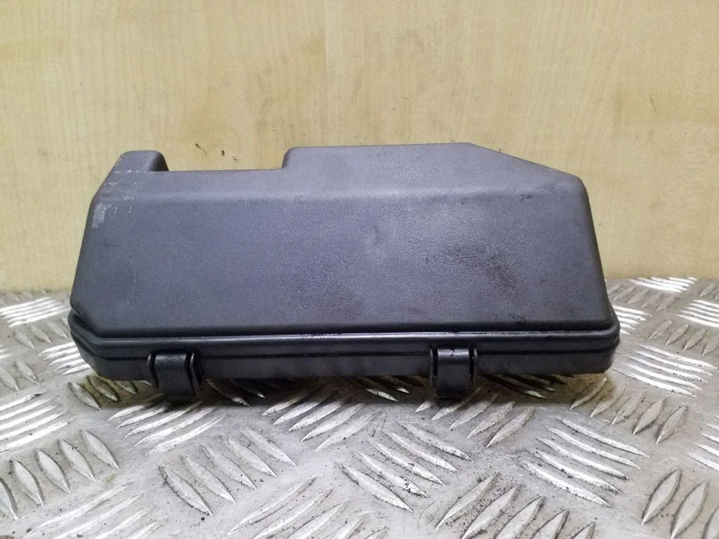 Fuse box cover