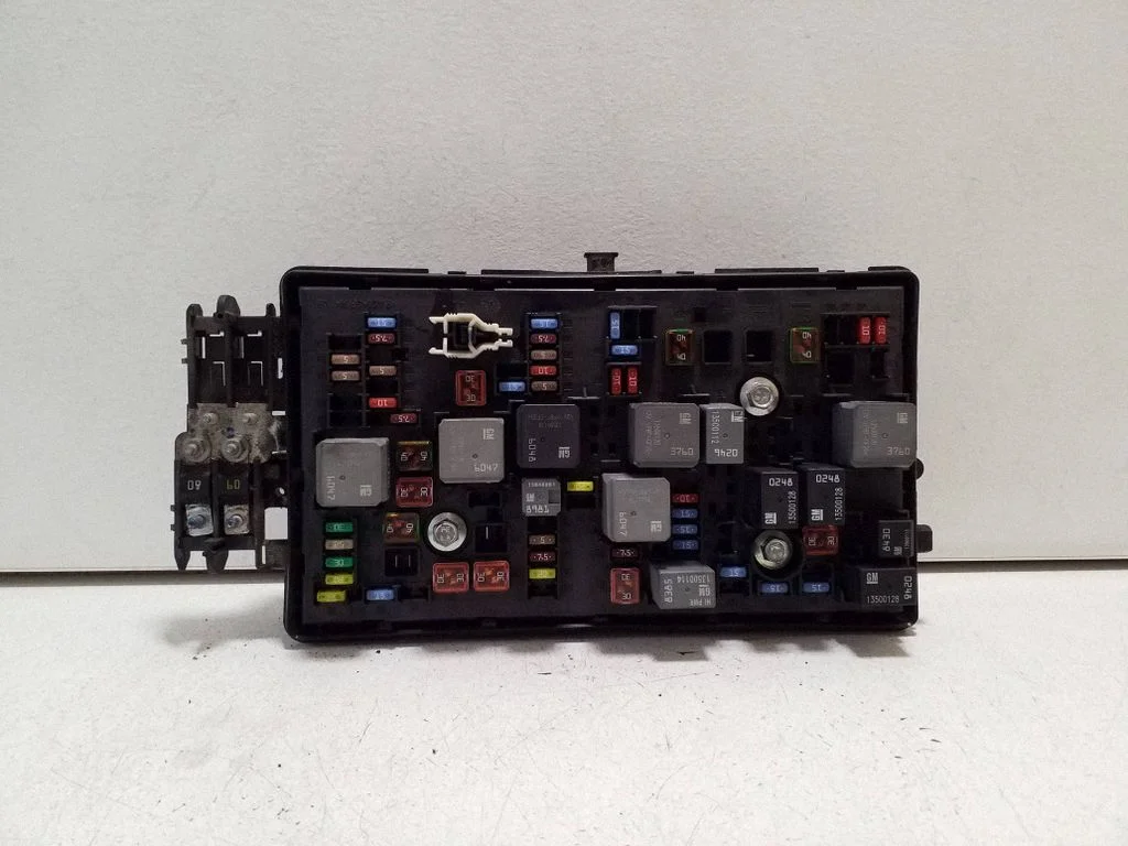Fuse module 96982040 – Chevrolet Orlando (2011-)