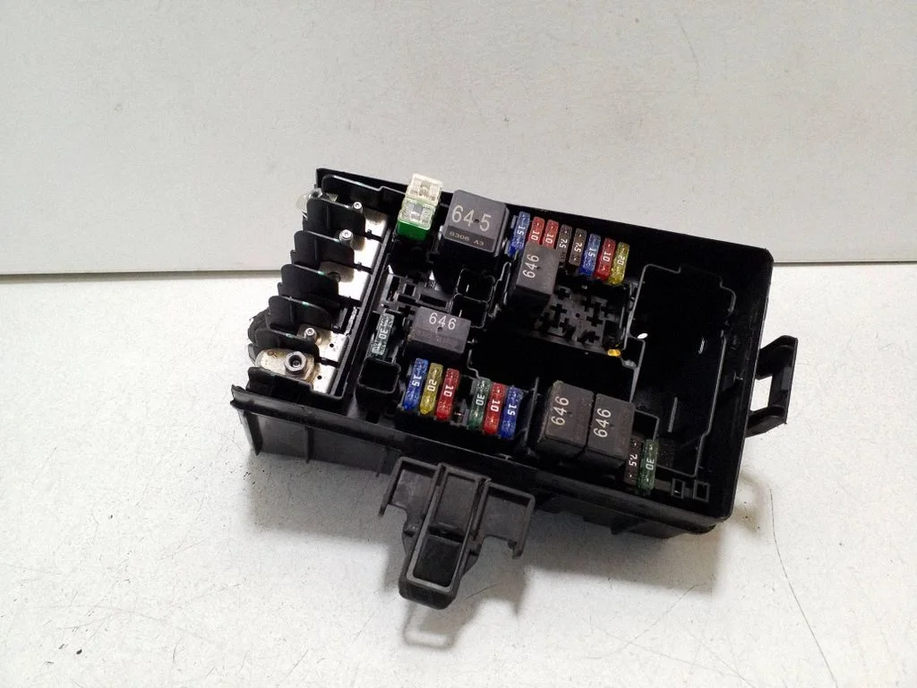 Drošinātāju bloks 3Q0937125C