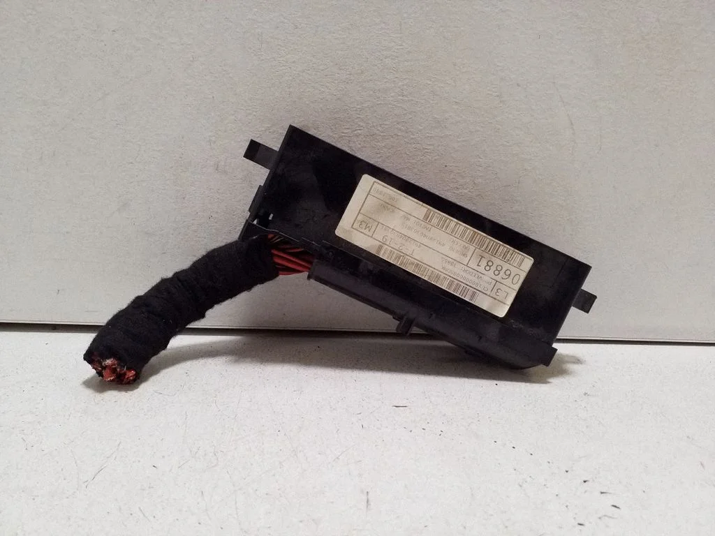 Drošinātāju bloks 6R0937615A