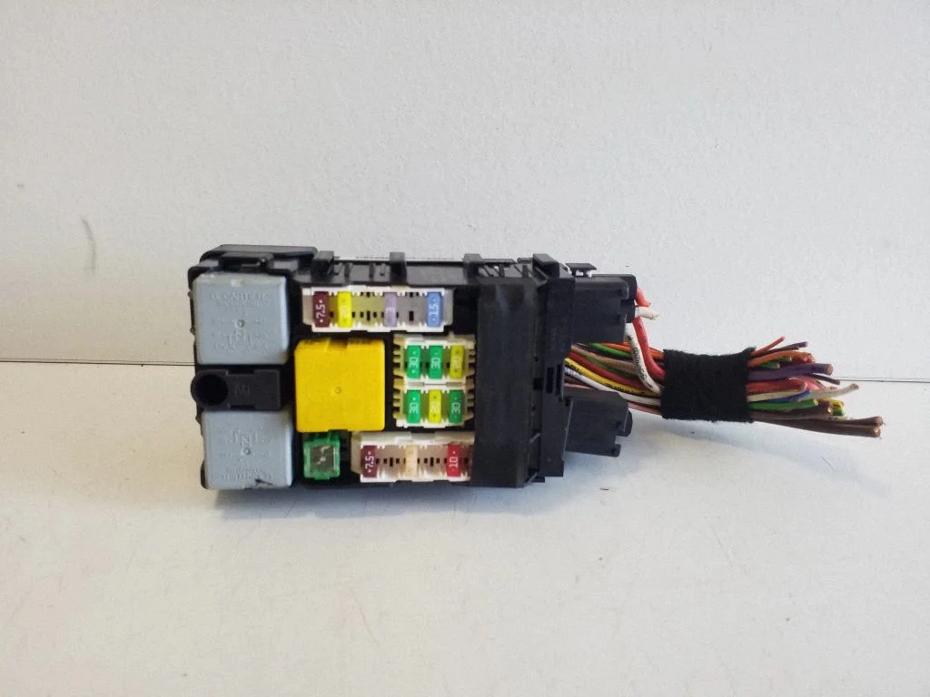 Drošinātāju bloks – Citroen C4 Grand Picasso (2013-2018)