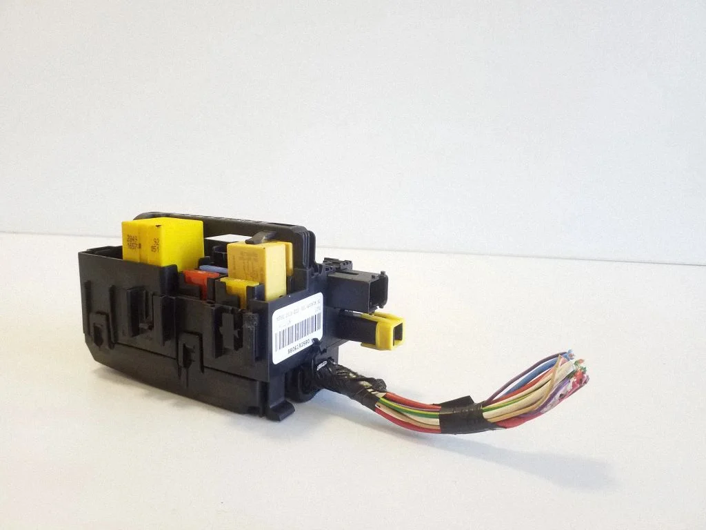 Fuse module – Opel Grandland X (2017-2024)