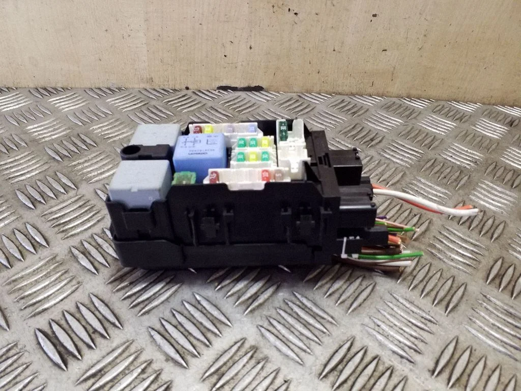 Drošinātāju bloks – Citroen C4 Grand Picasso (2013-2018)