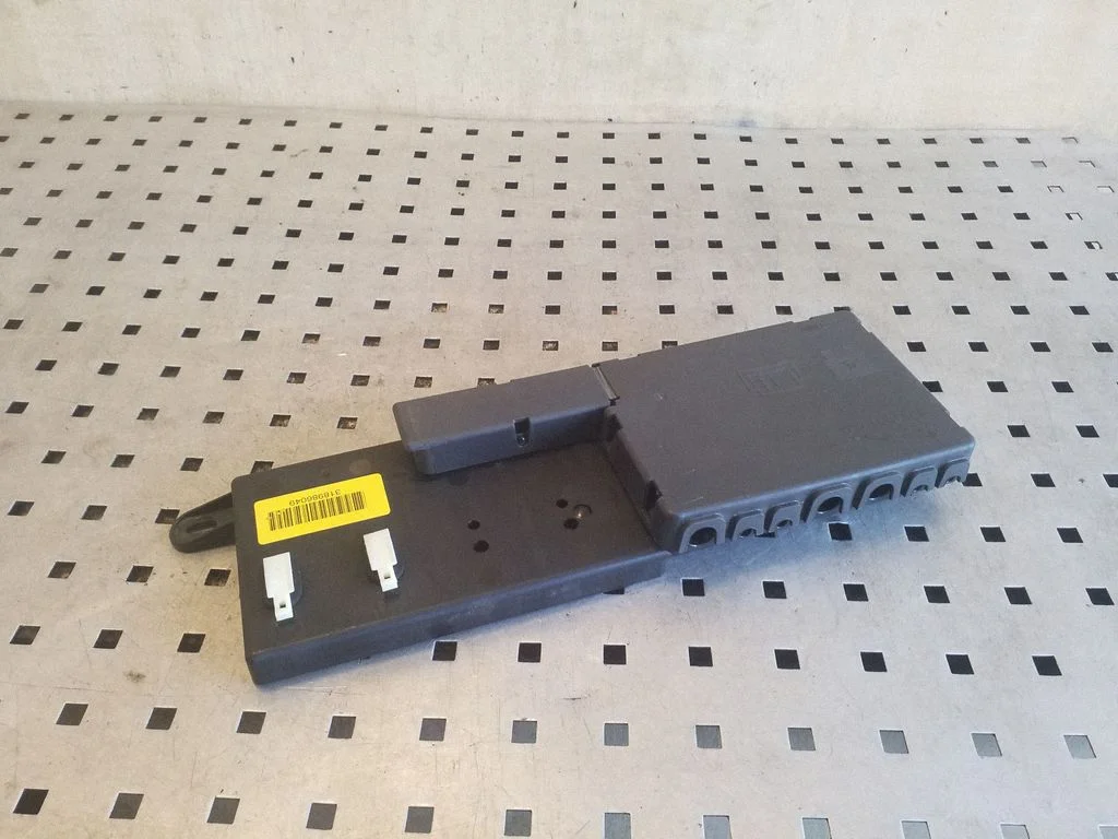 Fuse module 318986049