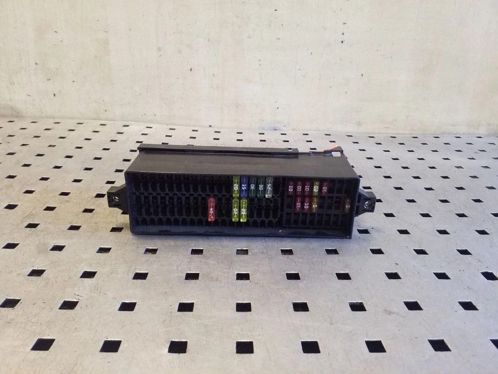 Fuse module 6R0937615A