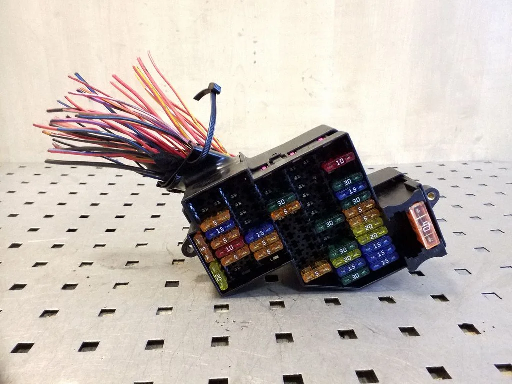 Fuse module 7L0941828B