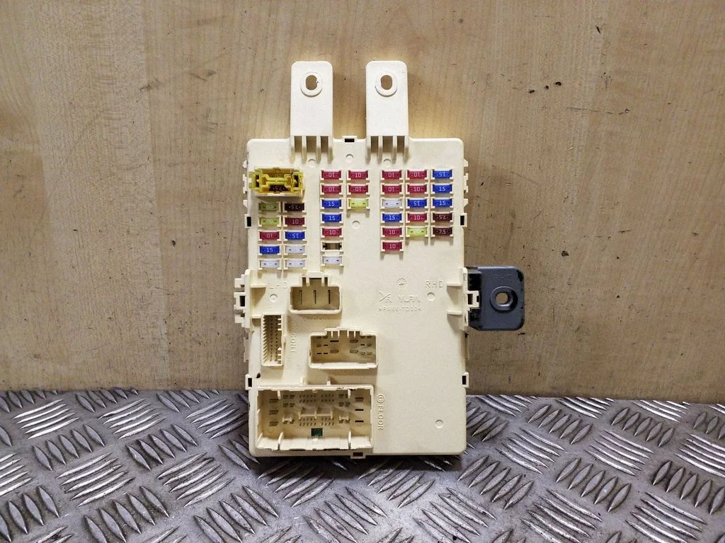 Moduł bezpieczników 919503W040