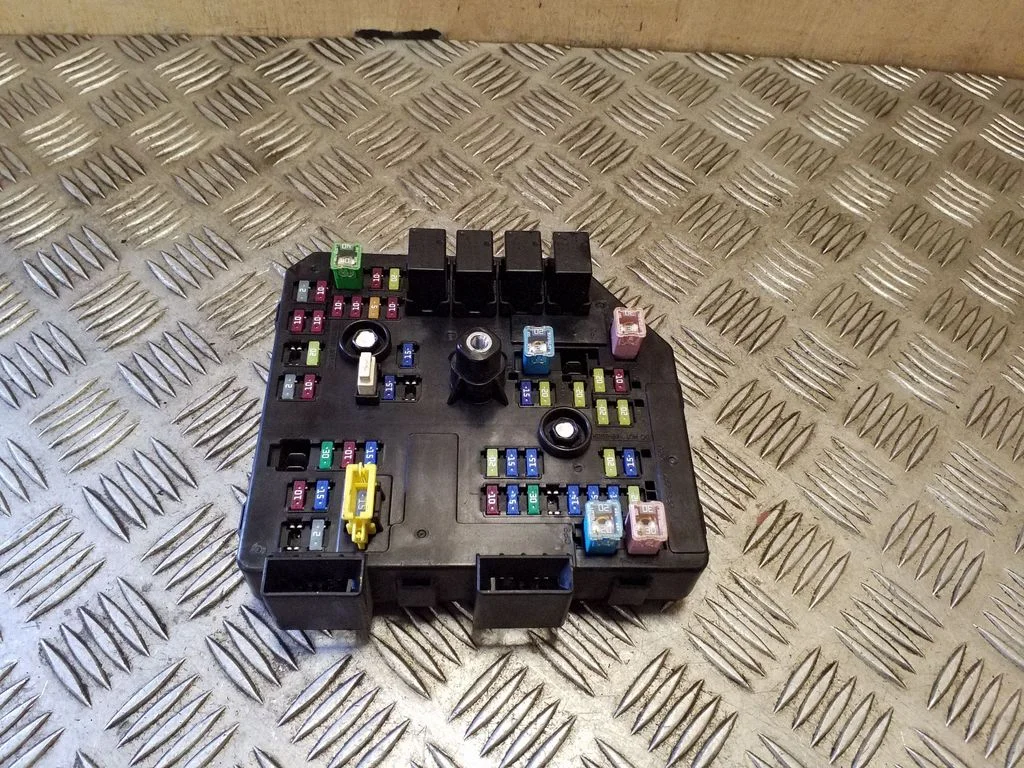Fuse module 95142072