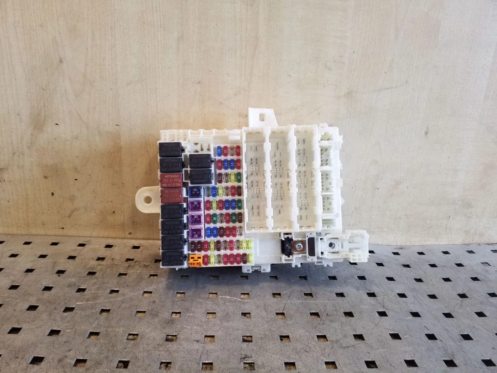 Drošinātāju bloks TM8G210
