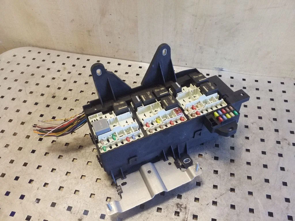 Fuse module GX7314C445