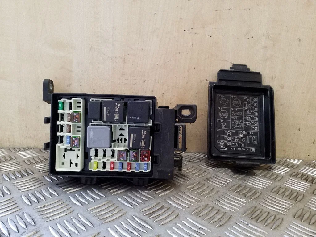 Fuse module GX7314076DA