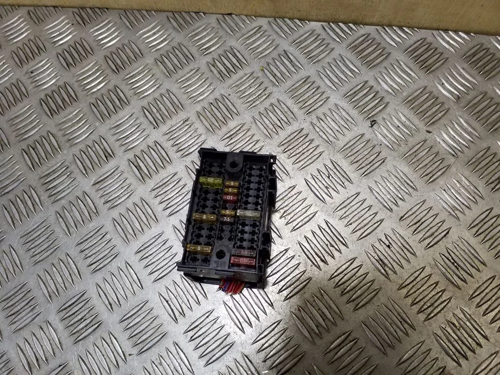 Fuse module 7E0937617
