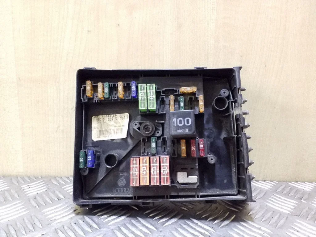 Fuse module 1K0937125A