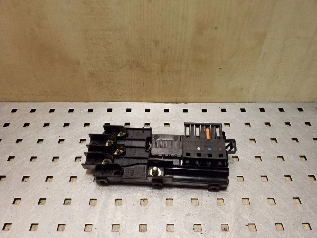 Fuse module 2115452301