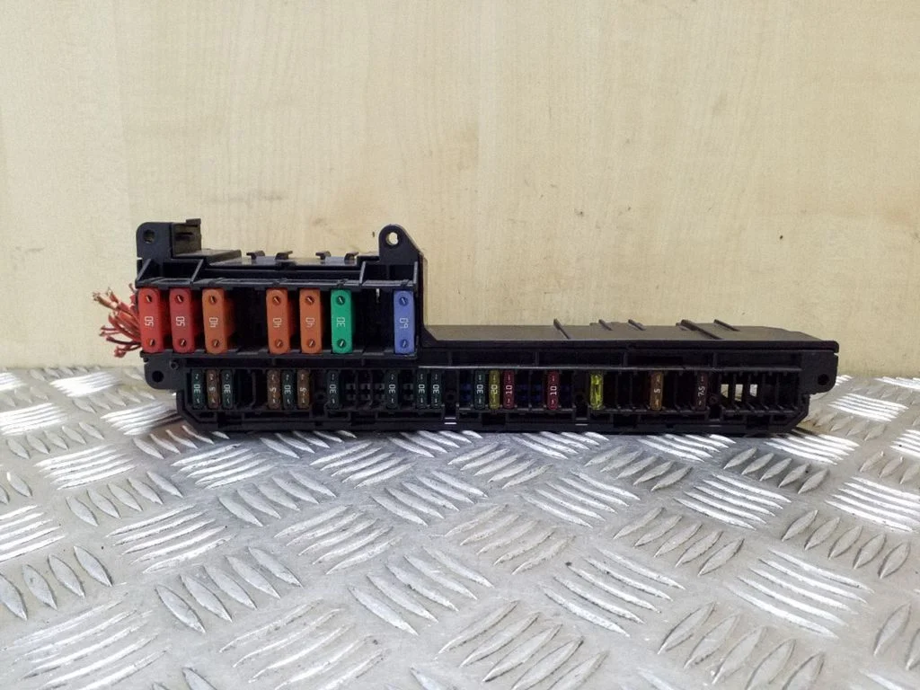 Fuse module 61146957330