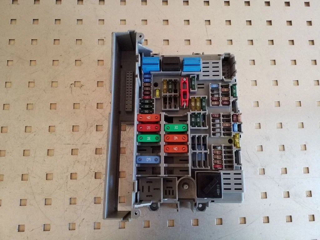 Moduł bezpieczników 690660703