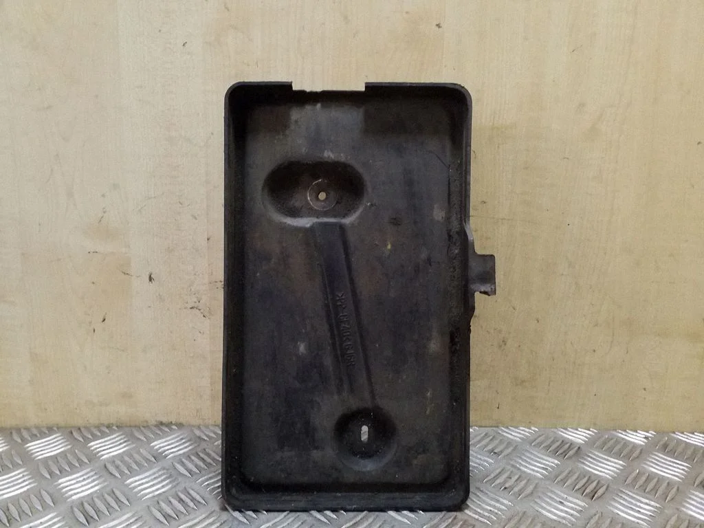 Battery tray