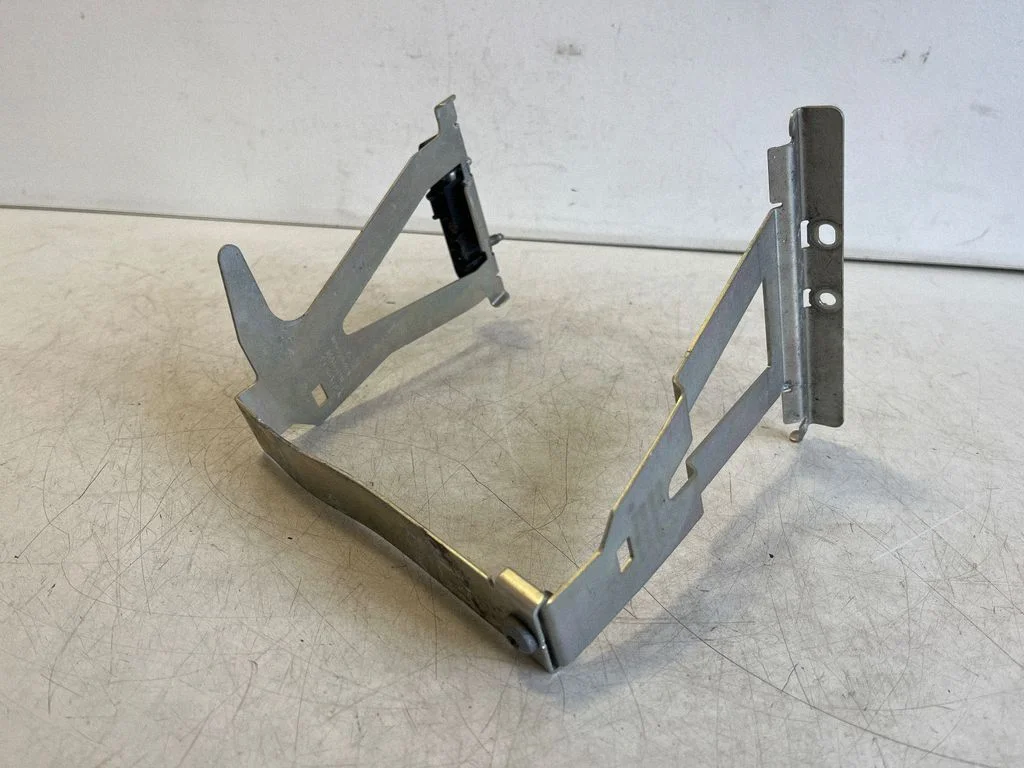 Battery bracket 9JA915319