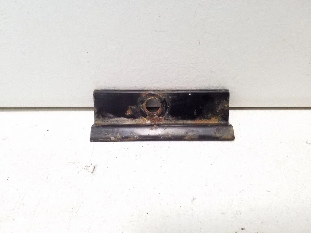 Battery bracket – Ford Ranger IV (2022-)