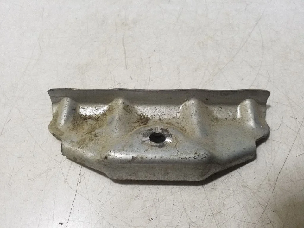 Battery bracket – Volvo S60 (2001-2004)