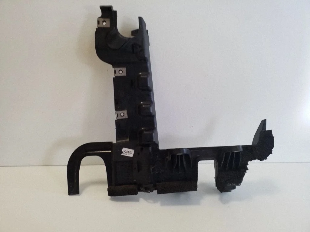 Battery bracket K8D210724AD