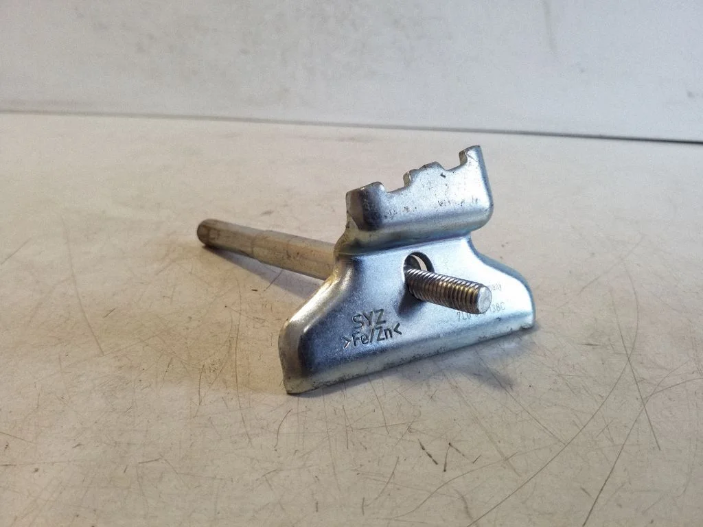 Battery bracket 7L0915138C