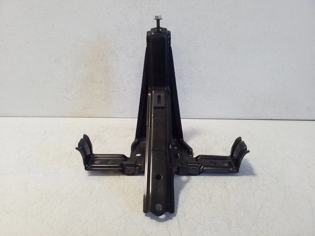 Battery bracket