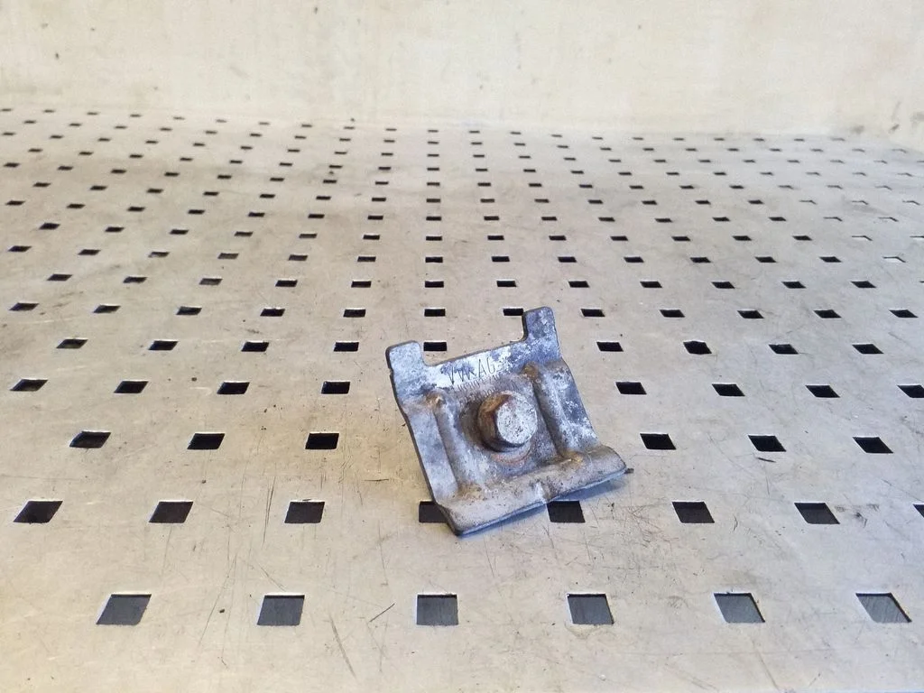 Battery bracket 1J0803219