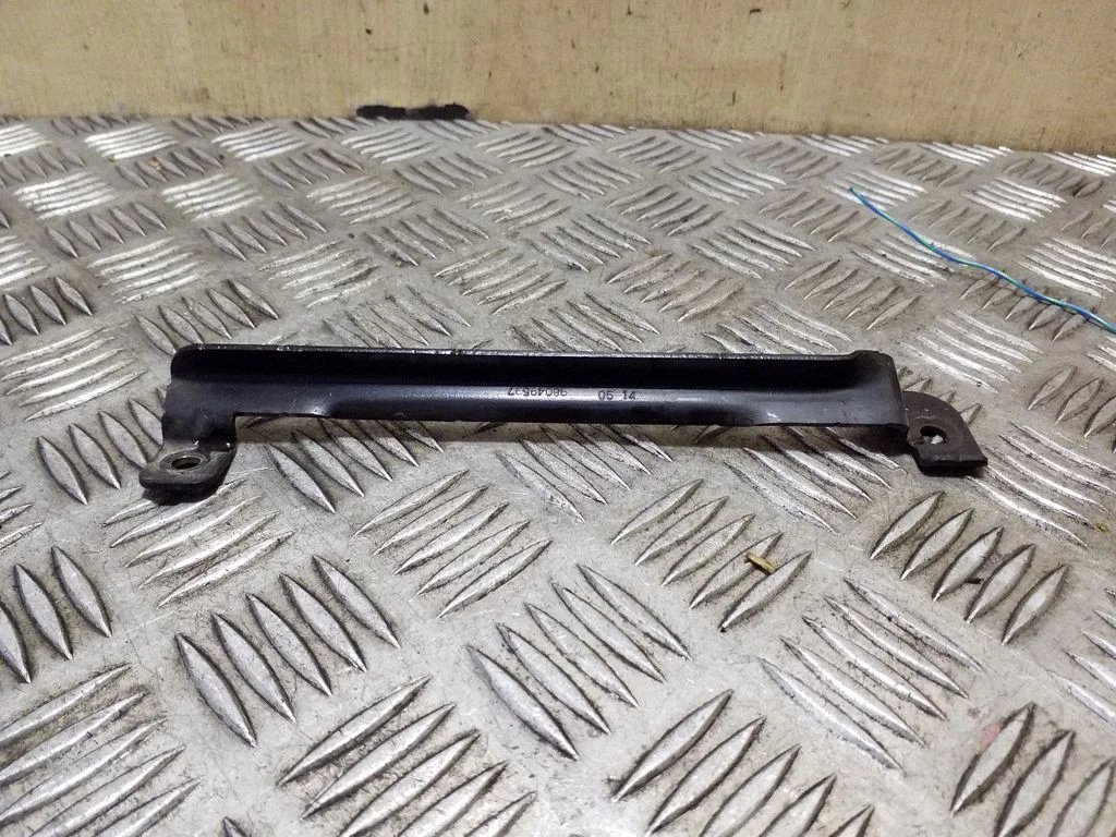 Battery bracket – Citroen C4 Grand Picasso (2013-2018)