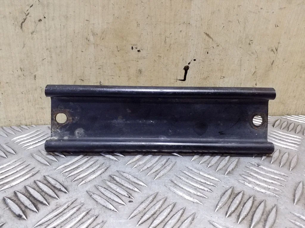 Battery bracket – Opel Frontera B (1998-2004)