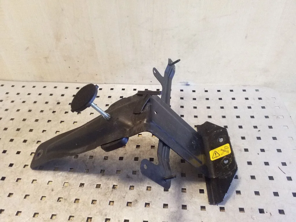 Battery bracket GX7347066